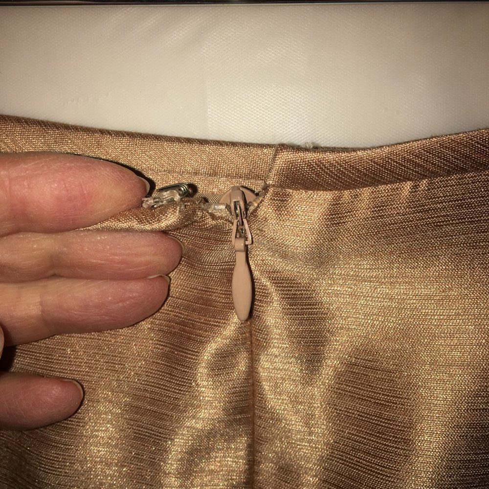 NWT Le Suit Essentials 2 PC Gold Skirt & Jacket Size 8 - Picture 13 of 16